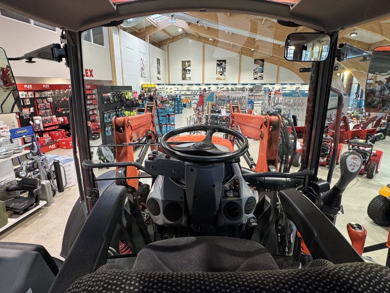 Kubota M5-111 árg. 2021